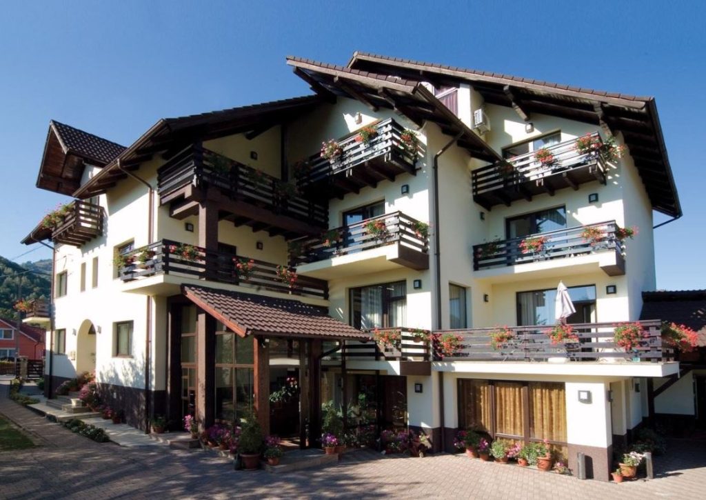 Pensiunea Andrei exterior